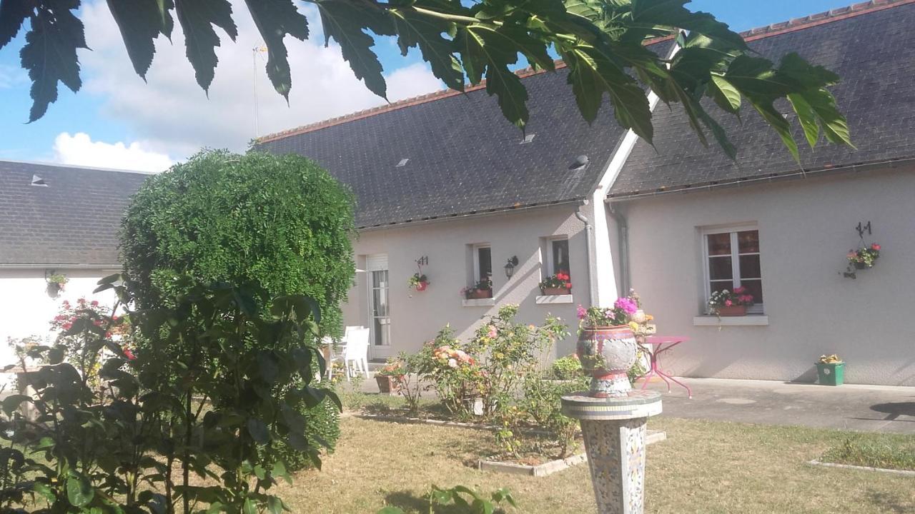 Le Clos Des Roses Civray-de-Touraine Zewnętrze zdjęcie